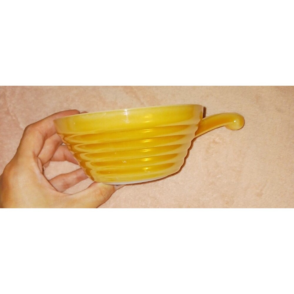 Set of 5 Vintage Fire King Oven Ware Peach Luster Beehive Soup Bowls w/Handle